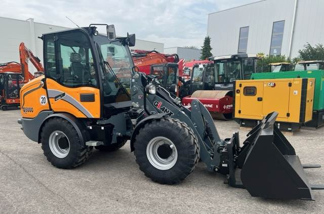 Radlader GiANT G5000 X-TRA: das Bild 1