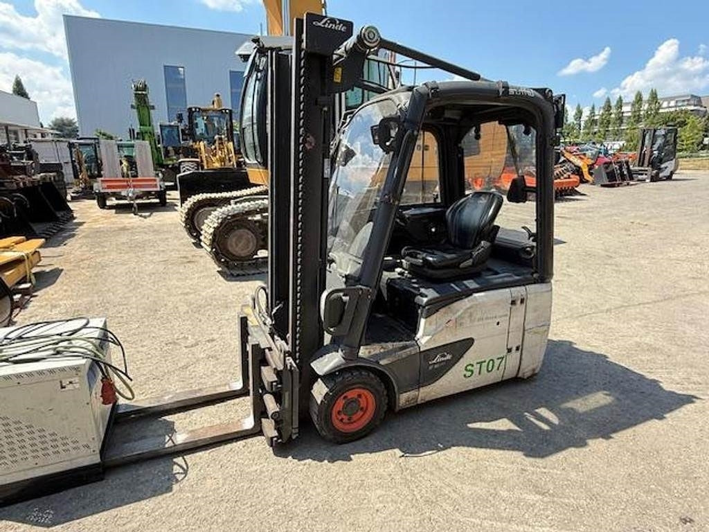 Linde E16-02 - Elektrostapler: das Bild 1 Linde E16-02 - Elektrostapler: das Bild 1