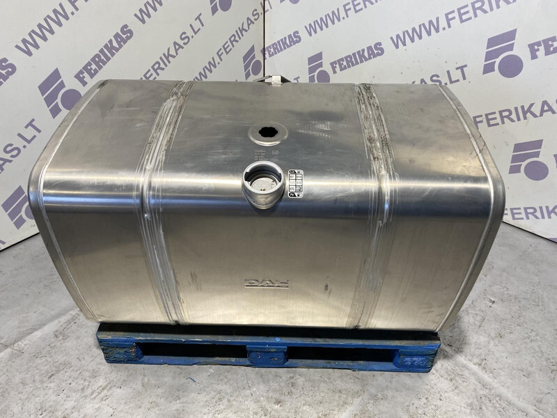 DAF - Kraftstofftank für LKW: das Bild 1 DAF - Kraftstofftank für LKW: das Bild 1