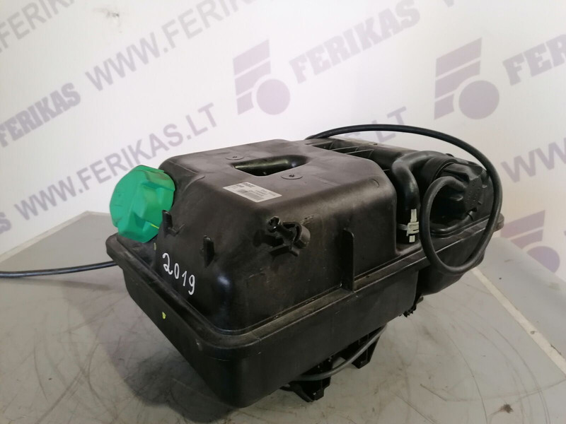 DAF - Ausgleichsbehälter für LKW: das Bild 1 DAF - Ausgleichsbehälter für LKW: das Bild 1
