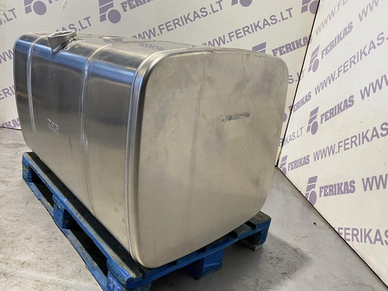DAF - Kraftstofftank für LKW: das Bild 3 DAF - Kraftstofftank für LKW: das Bild 3