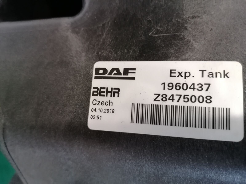DAF - Ausgleichsbehälter für LKW: das Bild 3 DAF - Ausgleichsbehälter für LKW: das Bild 3
