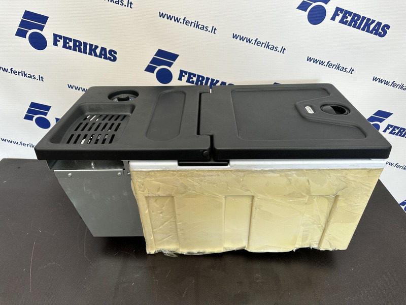 DAF XF105 / XF106 - Fahrerhaus und Interieur für LKW: das Bild 3 DAF XF105 / XF106 - Fahrerhaus und Interieur für LKW: das Bild 3