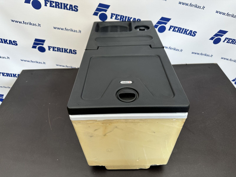 DAF XF105 / XF106 - Fahrerhaus und Interieur für LKW: das Bild 2 DAF XF105 / XF106 - Fahrerhaus und Interieur für LKW: das Bild 2