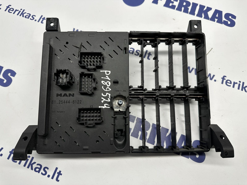 MAN fuse box - Elektrische Ausrüstung für LKW: das Bild 1 MAN fuse box - Elektrische Ausrüstung für LKW: das Bild 1
