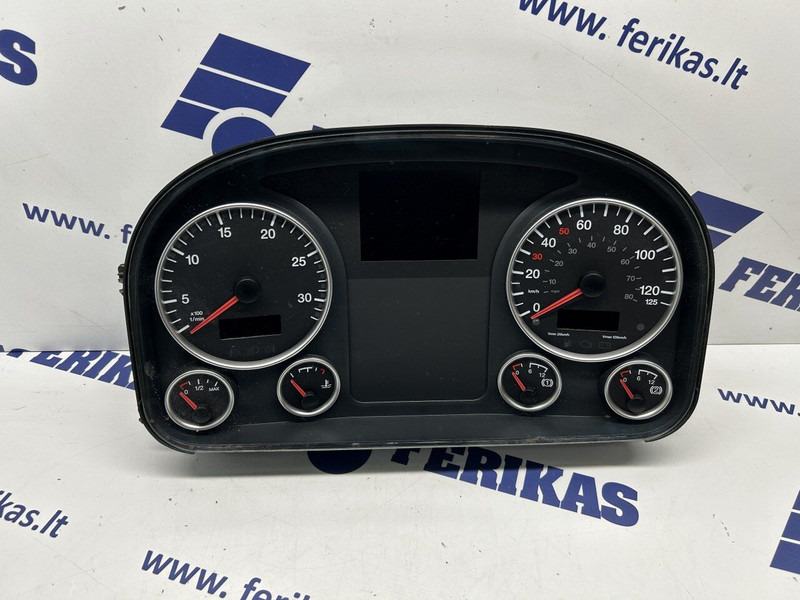 MAN instrument cluster, dashboard UK version - Armaturenbrett für LKW: das Bild 1 MAN instrument cluster, dashboard UK version - Armaturenbrett für LKW: das Bild 1