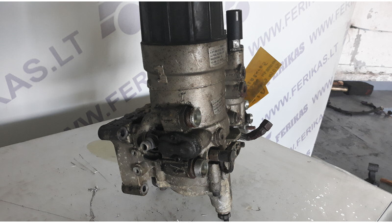 Mercedes-Benz ActrosMP4 - Kraftstofffilter für LKW: das Bild 4 Mercedes-Benz ActrosMP4 - Kraftstofffilter für LKW: das Bild 4