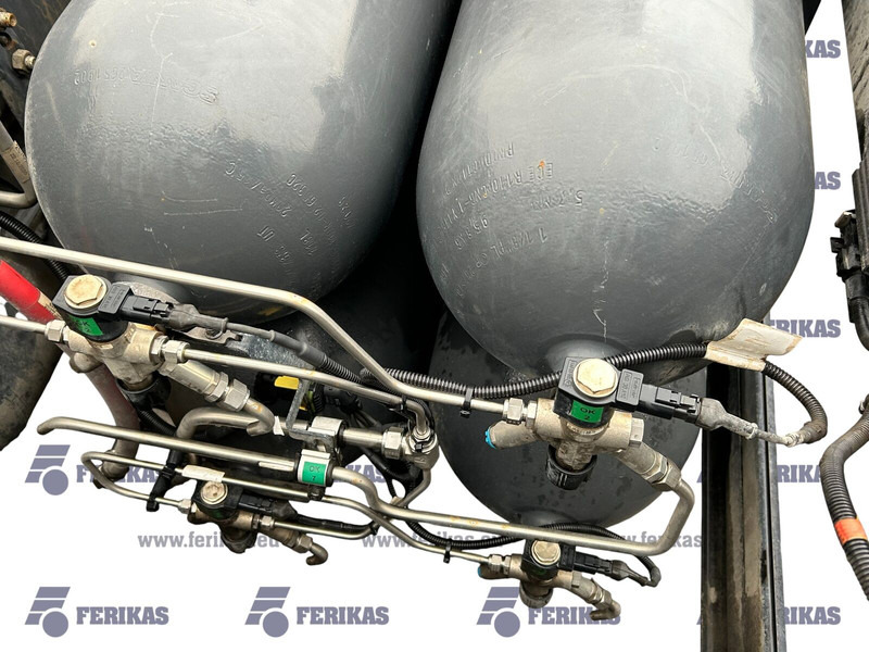 Scania CNG tank, right side - Kraftstofftank für LKW: das Bild 4 Scania CNG tank, right side - Kraftstofftank für LKW: das Bild 4