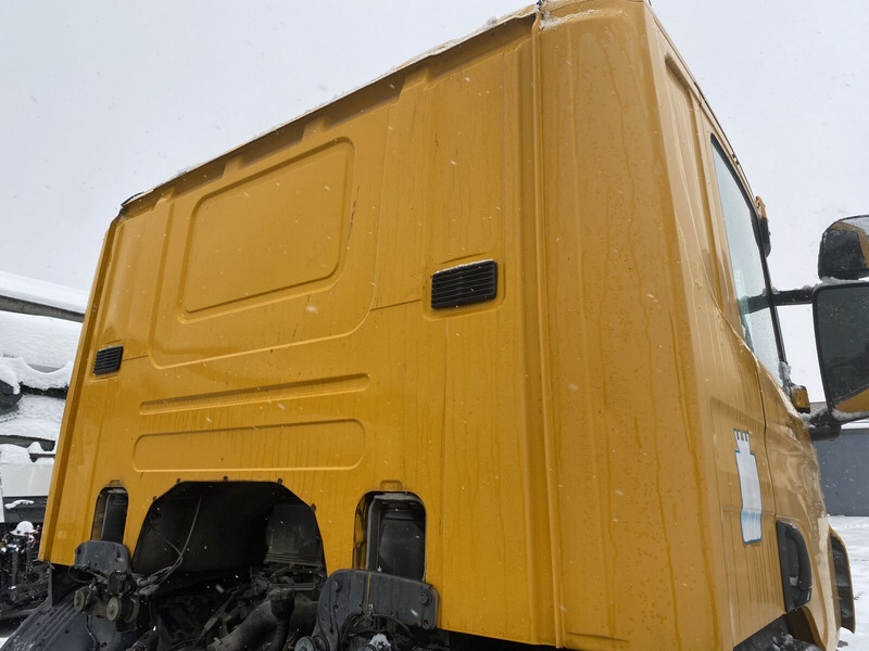 Scania P340 - Fahrerhaus und Interieur für LKW: das Bild 5 Scania P340 - Fahrerhaus und Interieur für LKW: das Bild 5