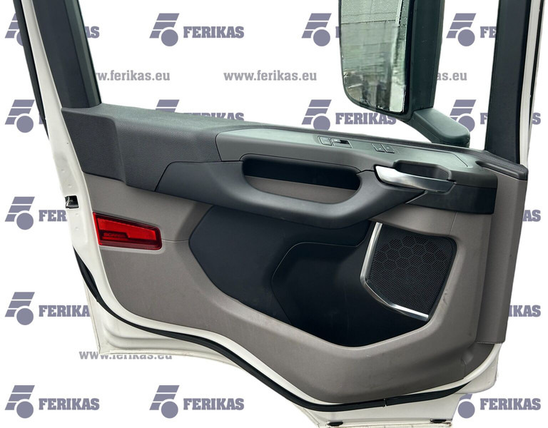 Scania left side - Tür und Teile für LKW: das Bild 3 Scania left side - Tür und Teile für LKW: das Bild 3