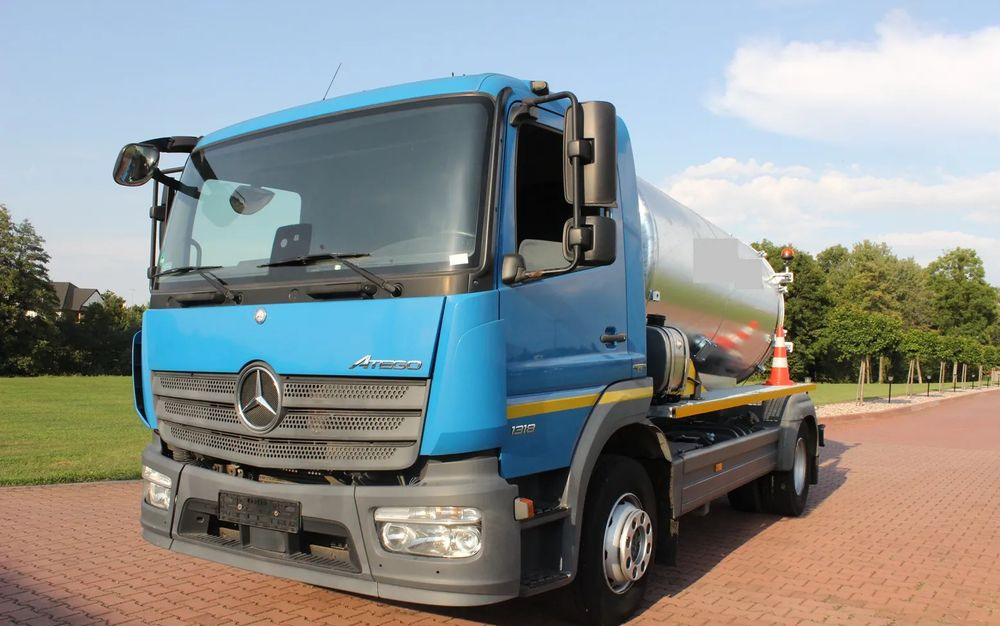 Mercedes-Benz ATEGO 13 18 EURO 6 BLUETEC 6 BECZKAASENIZACYJNA 7 200 LITRÓW - Andere Technik: das Bild 1 Mercedes-Benz ATEGO 13 18 EURO 6 BLUETEC 6 BECZKAASENIZACYJNA 7 200 LITRÓW - Andere Technik: das Bild 1