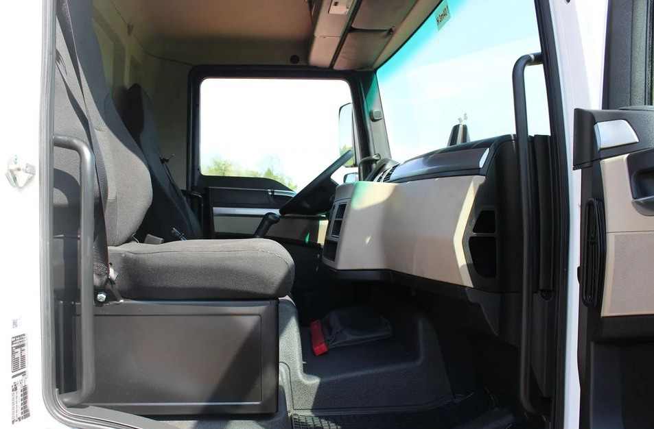 Kipper MAN TGL 12 190  !!! EURO 6 !!!: das Bild 12