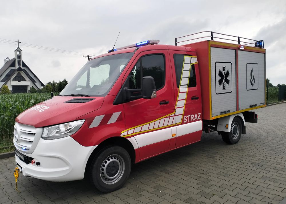 Feuerwehrfahrzeug Mercedes-Benz Sprinter 907 straż strażacki pożarniczy Hasici Pompier: das Bild 11