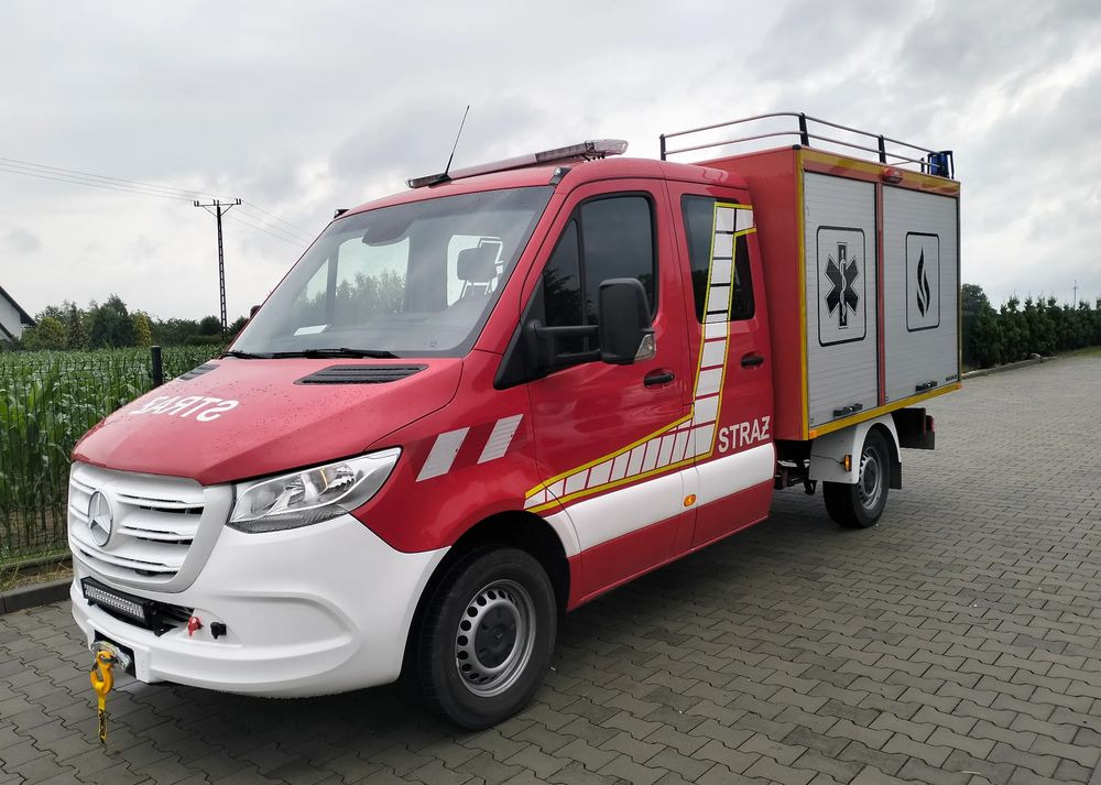 Feuerwehrfahrzeug Mercedes-Benz Sprinter 907 straż strażacki pożarniczy Hasici Pompier: das Bild 12