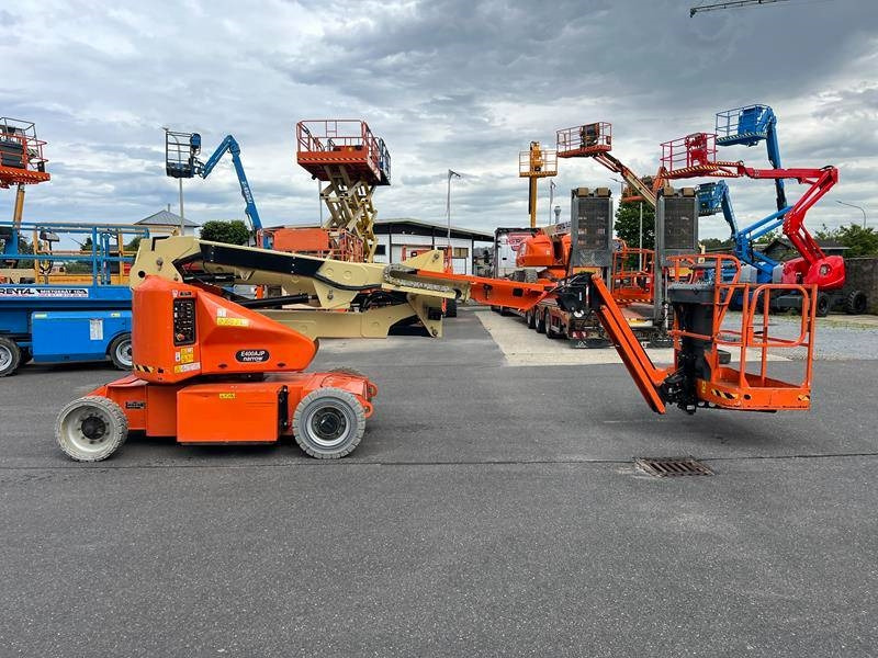 JLG E400AJPN elektro 14m (1779) - Gelenkarmbühne: das Bild 2 JLG E400AJPN elektro 14m (1779) - Gelenkarmbühne: das Bild 2