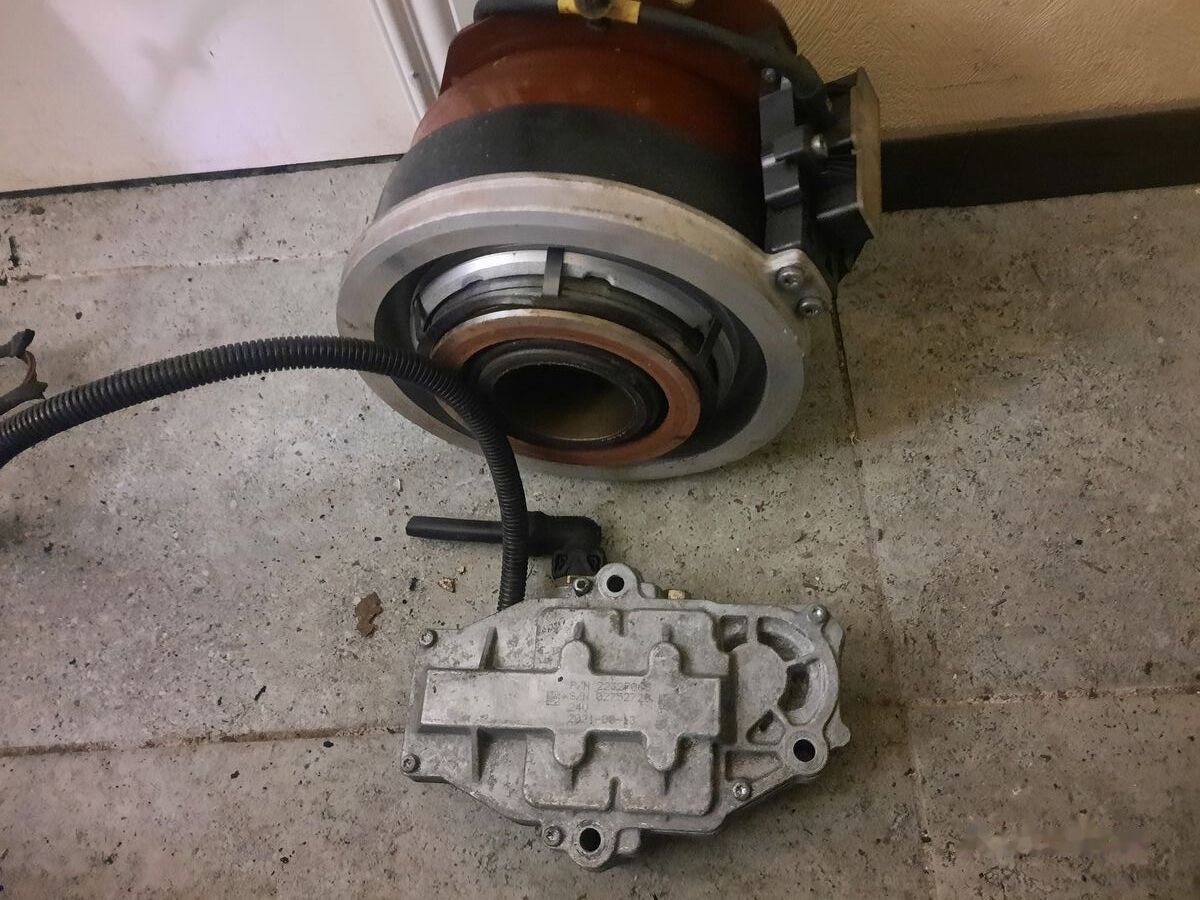 Sachs Volvo - Kupplung und Teile für Bus: das Bild 4 Sachs Volvo - Kupplung und Teile für Bus: das Bild 4