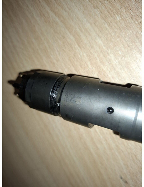 Volvo DCOOBF / Scania / D10a. D7a . D7C - Kraftstofffilter: das Bild 2 Volvo DCOOBF / Scania / D10a. D7a . D7C - Kraftstofffilter: das Bild 2