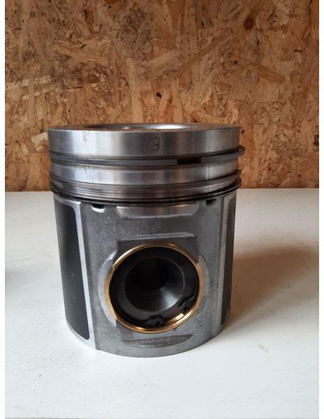 Volvo std 126.85 - Motor und Teile: das Bild 1 Volvo std 126.85 - Motor und Teile: das Bild 1