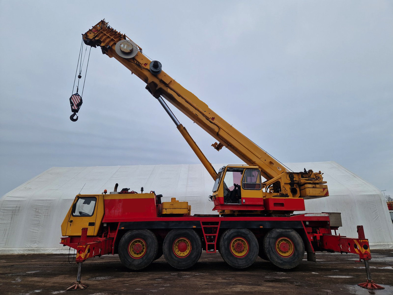 GROVE GMK4075 - All-Terrain Kran: das Bild 1 GROVE GMK4075 - All-Terrain Kran: das Bild 1
