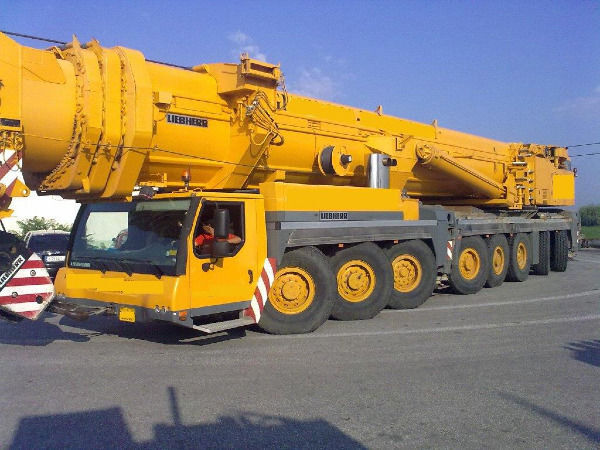 LIEBHERR LTM 1500-8.1 - Mobilkran: das Bild 1 LIEBHERR LTM 1500-8.1 - Mobilkran: das Bild 1