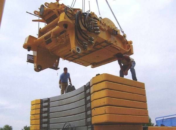 LIEBHERR LTM 1500-8.1 - Mobilkran: das Bild 3 LIEBHERR LTM 1500-8.1 - Mobilkran: das Bild 3