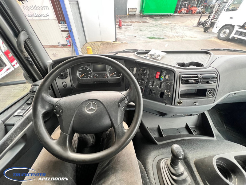 Mercedes-Benz Atego 1524 4x4 Steel springs, Manuel gearbox, Pto - Fahrgestell LKW: das Bild 5 Mercedes-Benz Atego 1524 4x4 Steel springs, Manuel gearbox, Pto - Fahrgestell LKW: das Bild 5