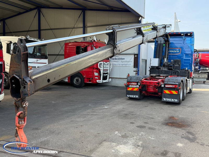 Volvo FH 750 6x2, Palfinger PK 18002 - Sattelzugmaschine: das Bild 2 Volvo FH 750 6x2, Palfinger PK 18002 - Sattelzugmaschine: das Bild 2