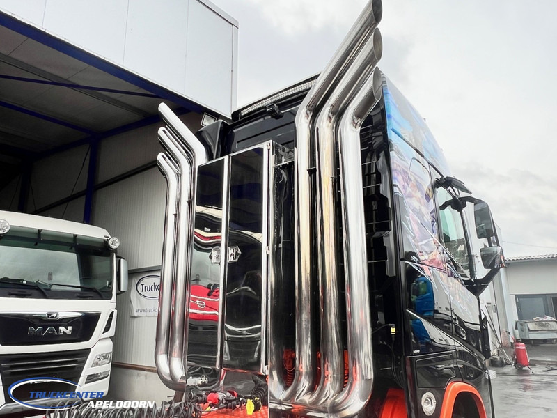Volvo FH 750 6x4, I-cool, Special Show truck! - Sattelzugmaschine: das Bild 5 Volvo FH 750 6x4, I-cool, Special Show truck! - Sattelzugmaschine: das Bild 5
