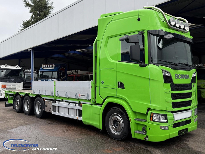 Scania R730 V8 NGS 8x4, Retarder, Machinetransporter, Euro 6 - Autotransporter LKW: das Bild 1 Scania R730 V8 NGS 8x4, Retarder, Machinetransporter, Euro 6 - Autotransporter LKW: das Bild 1