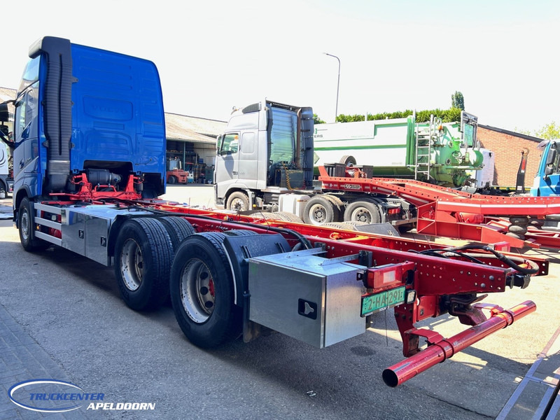 Volvo FH 540 6x4, Dual clutch, XL Globetrotter, PTO, Retarder - Fahrgestell LKW: das Bild 4 Volvo FH 540 6x4, Dual clutch, XL Globetrotter, PTO, Retarder - Fahrgestell LKW: das Bild 4