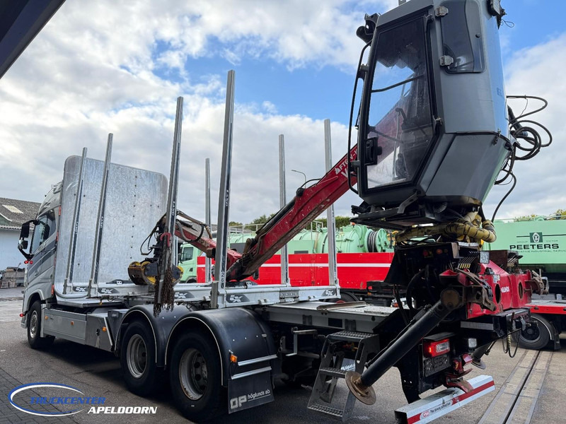 Volvo FH 650 6x4, FTG V1000X.81 Houtkraan - Holztransporter, Autokran: das Bild 4 Volvo FH 650 6x4, FTG V1000X.81 Houtkraan - Holztransporter, Autokran: das Bild 4