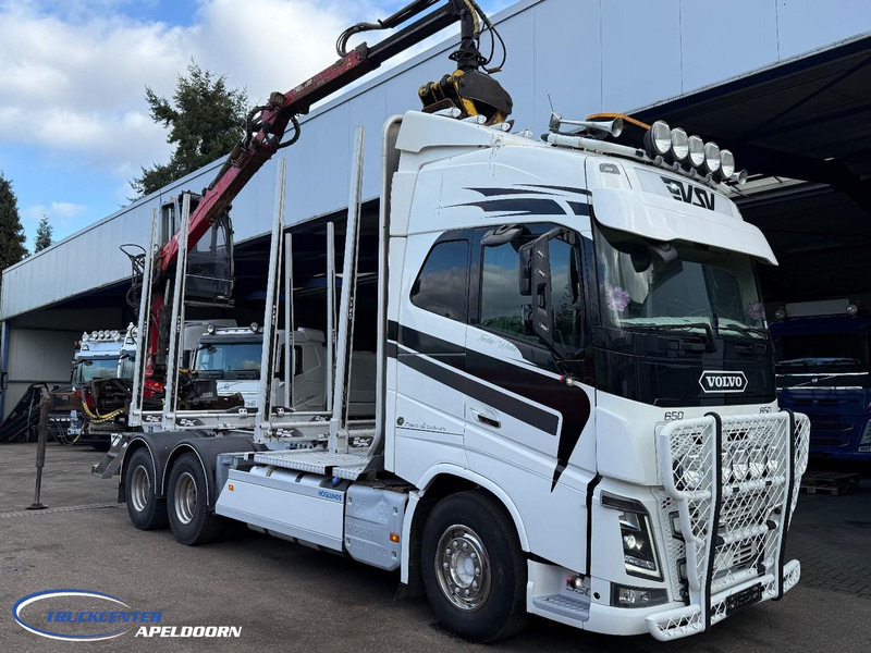 Volvo FH 650 6x4, FTG V1000X.81 Houtkraan - Holztransporter, Autokran: das Bild 1 Volvo FH 650 6x4, FTG V1000X.81 Houtkraan - Holztransporter, Autokran: das Bild 1