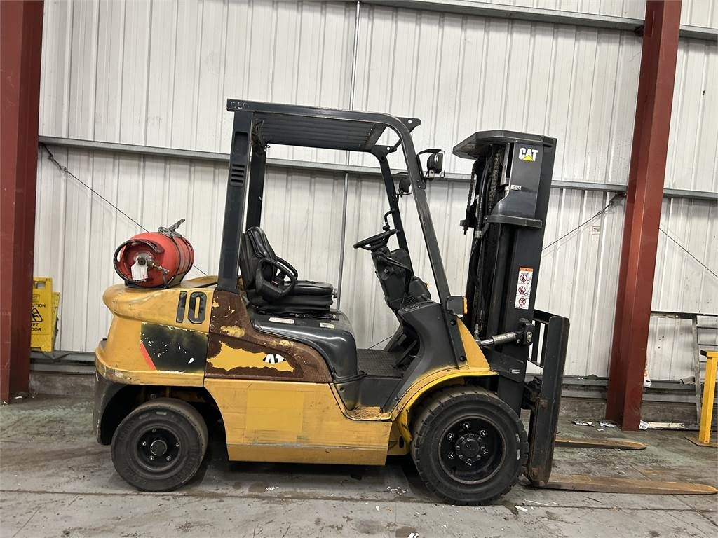 CAT GP30NT - Treibgasstapler: das Bild 5 CAT GP30NT - Treibgasstapler: das Bild 5