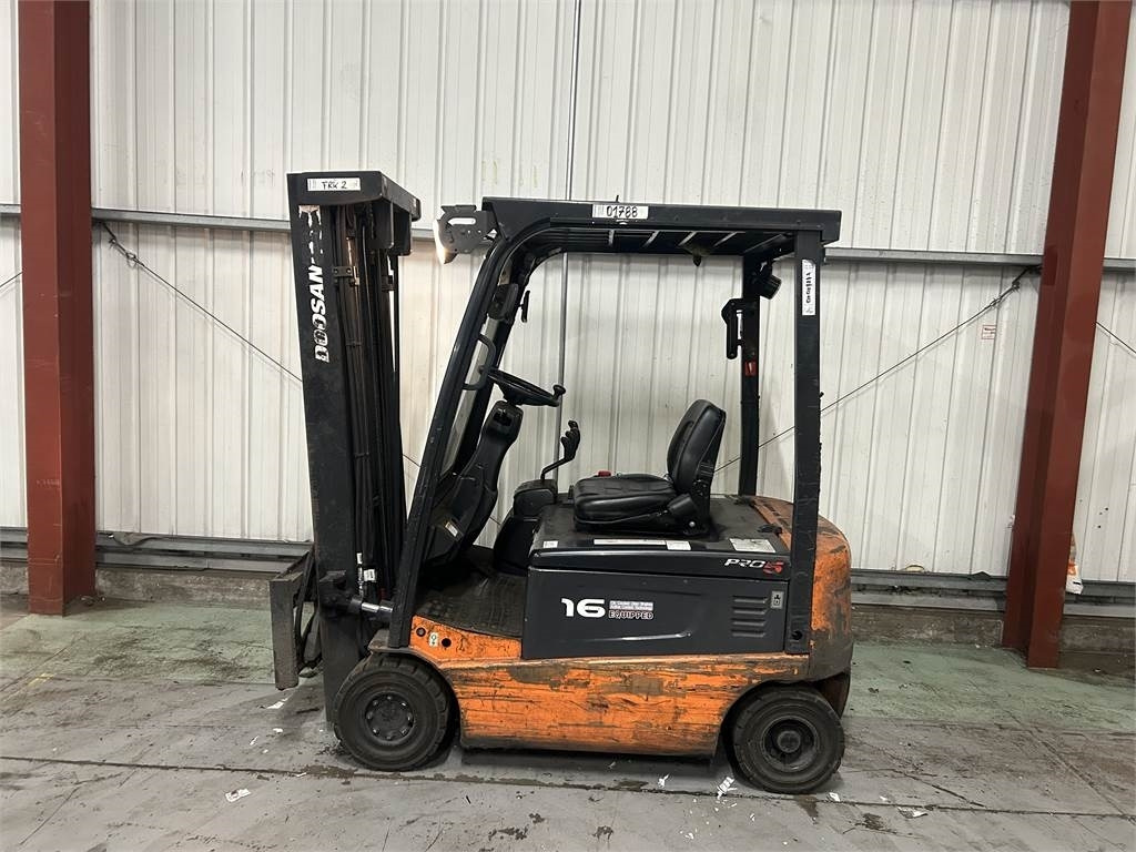 Doosan B16X-5 - Elektrostapler: das Bild 1 Doosan B16X-5 - Elektrostapler: das Bild 1