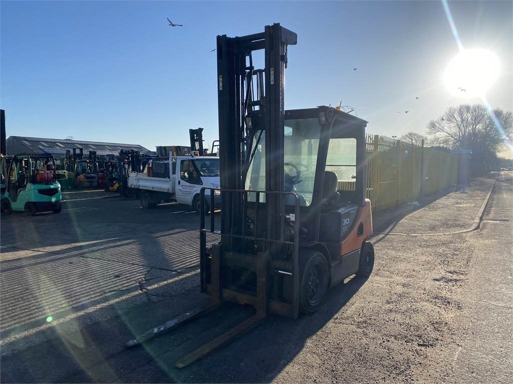 Doosan D30S-5 - Dieselstapler: das Bild 2 Doosan D30S-5 - Dieselstapler: das Bild 2