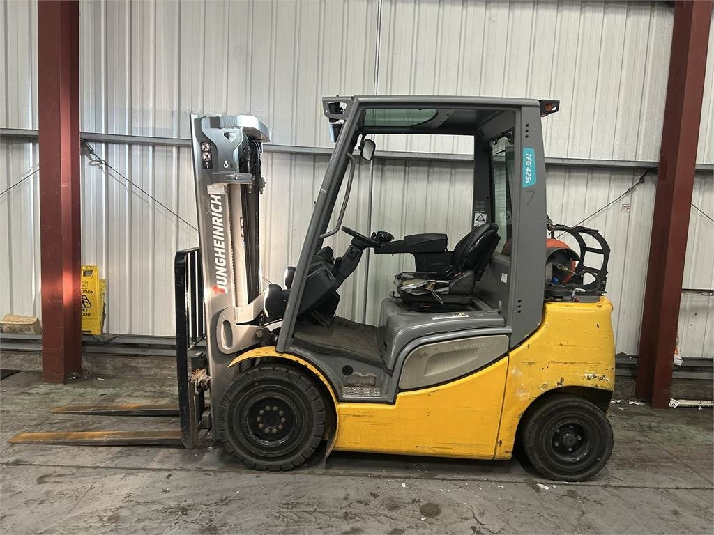Jungheinrich TFG425S - Treibgasstapler: das Bild 1 Jungheinrich TFG425S - Treibgasstapler: das Bild 1