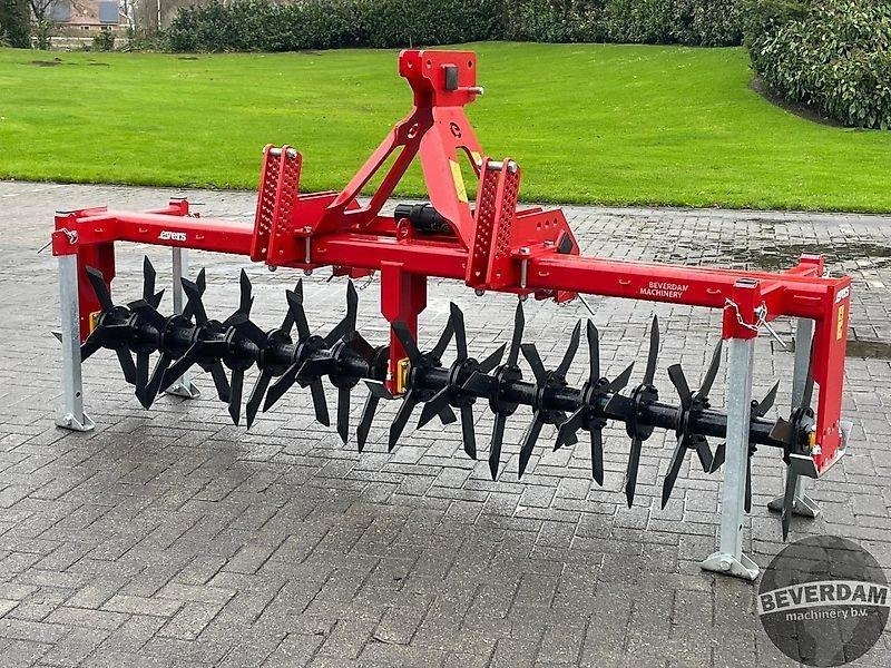 Evers GB-300 graslandbeluchter - Technik für Bodenbearbeitung: das Bild 4 Evers GB-300 graslandbeluchter - Technik für Bodenbearbeitung: das Bild 4