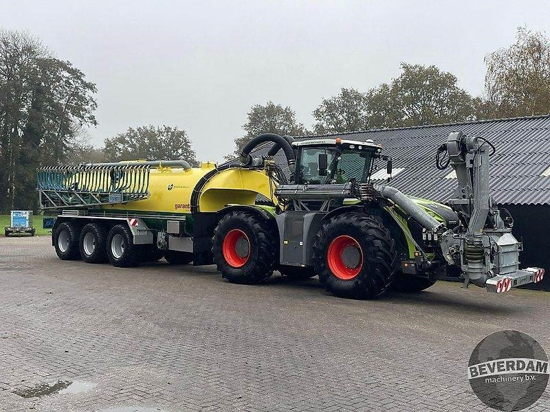 Kotte Garant RTLX 32000 Claas Xerion 4000 - Güllefass: das Bild 2 Kotte Garant RTLX 32000 Claas Xerion 4000 - Güllefass: das Bild 2