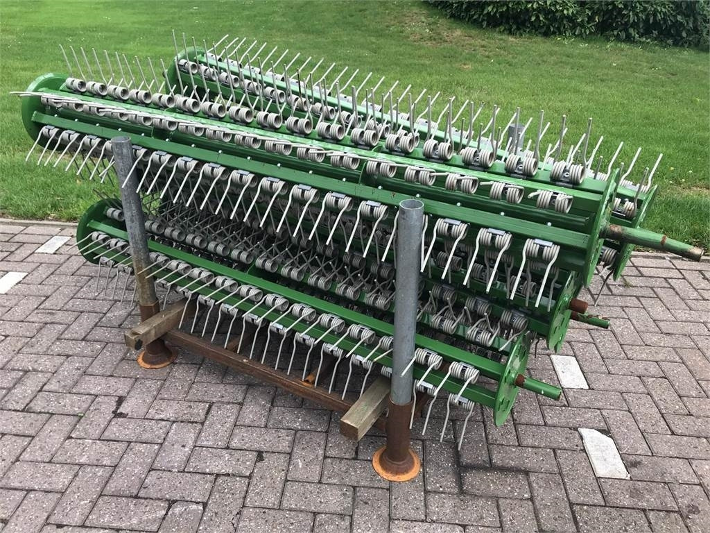 Krone Pick-up nieuw zonder beugels - Ernteforsatz für Häcksler: das Bild 1 Krone Pick-up nieuw zonder beugels - Ernteforsatz für Häcksler: das Bild 1