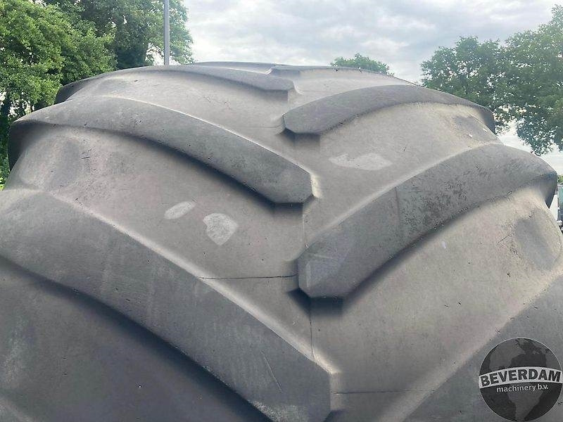 Michelin MEGA BIB 1050/50R32 - Reifen für Landmaschine: das Bild 4 Michelin MEGA BIB 1050/50R32 - Reifen für Landmaschine: das Bild 4