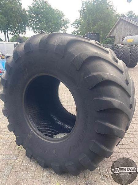 Michelin MEGA BIB 1050/50R32 - Reifen für Landmaschine: das Bild 4 Michelin MEGA BIB 1050/50R32 - Reifen für Landmaschine: das Bild 4