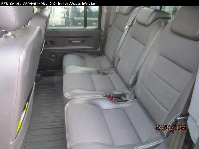 Defender 110 Td4 Land Rover Defender 110 TD4 - PKW: das Bild 4 Defender 110 Td4 Land Rover Defender 110 TD4 - PKW: das Bild 4