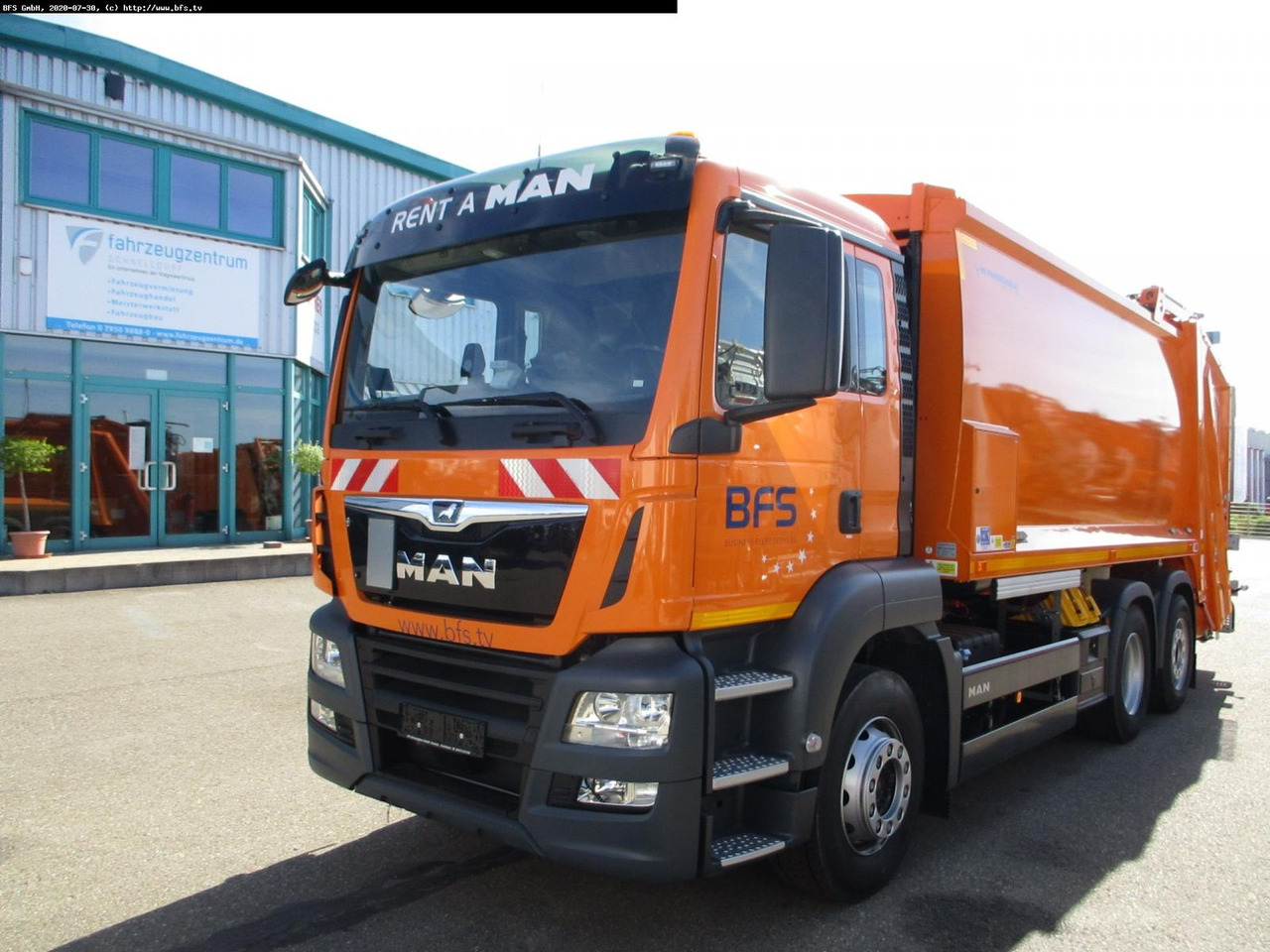 MAN TGS 28.320 6x2-4 BL HS HL Olympus 23 - Omni-DEKA - Müllwagen: das Bild 1 MAN TGS 28.320 6x2-4 BL HS HL Olympus 23 - Omni-DEKA - Müllwagen: das Bild 1