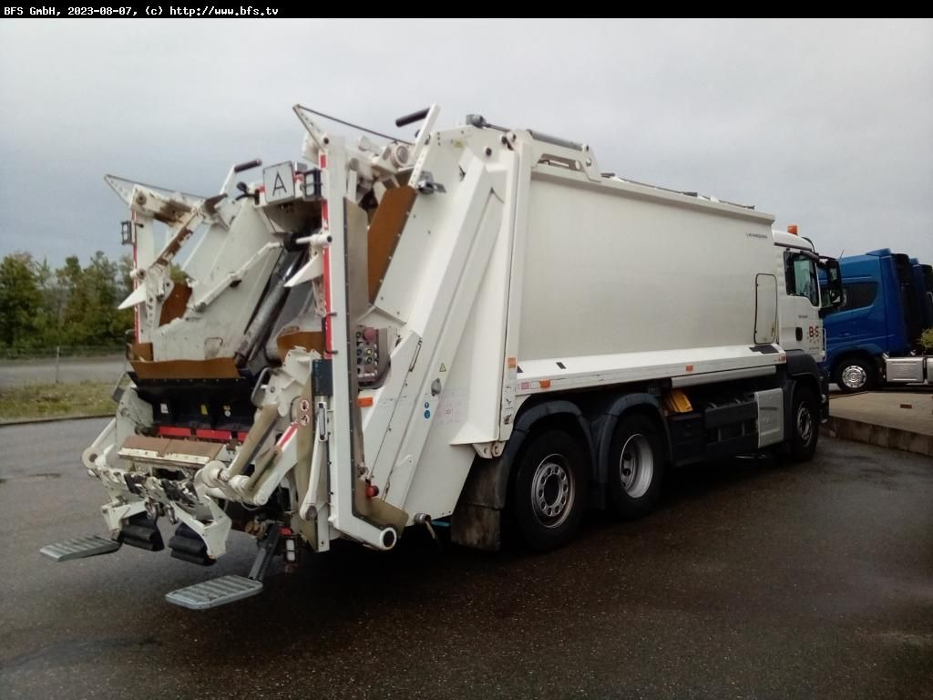 MAN TGS 28.320 6x2-4 BL HS UL Olympus 23 - Euro Max - Müllwagen: das Bild 2 MAN TGS 28.320 6x2-4 BL HS UL Olympus 23 - Euro Max - Müllwagen: das Bild 2