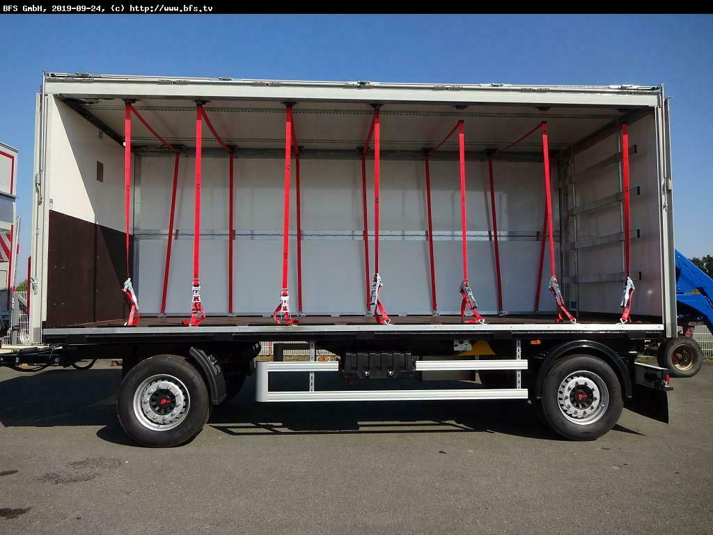 Wingliner Schwenkwand Hydraulisch CODE XL - Koffer Anhänger: das Bild 2 Wingliner Schwenkwand Hydraulisch CODE XL - Koffer Anhänger: das Bild 2