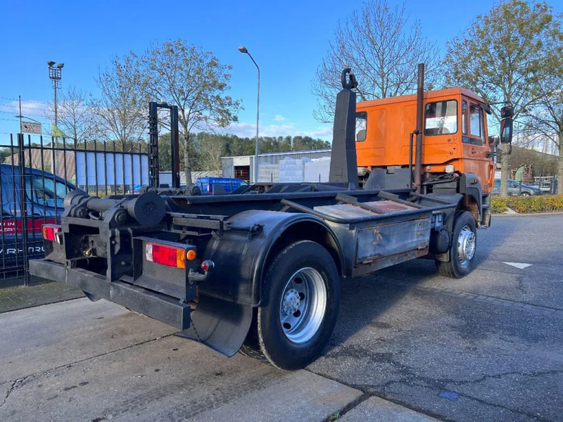 DAF 1900 TURBO 4X4 HOOKLIFT - Abrollkipper: das Bild 5 DAF 1900 TURBO 4X4 HOOKLIFT - Abrollkipper: das Bild 5