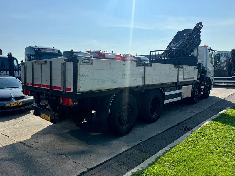 Pritsche LKW, Autokran DAF CF 85.360 8x2 + HIAB 422E8 REMOTE CONTROLE: das Bild 13