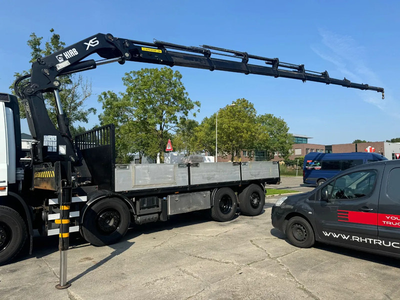 Pritsche LKW, Autokran DAF CF 85.360 8x2 + HIAB 422E8 REMOTE CONTROLE: das Bild 18