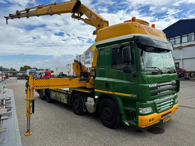 DAF CF 85.410 8X2 HIAB 422EP5 + REMOTE CONTROL - Autokran: das Bild 2 DAF CF 85.410 8X2 HIAB 422EP5 + REMOTE CONTROL - Autokran: das Bild 2