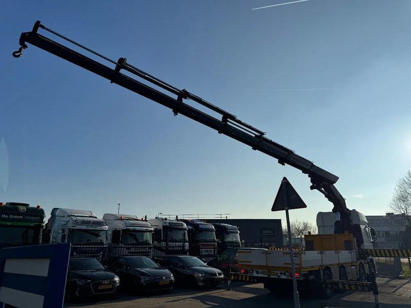 DAF XF 460 8X2 - EURO 6 + HIAB 855 EP-6 + REMOTE + STEERING AXLE - Pritsche LKW, Autokran: das Bild 3 DAF XF 460 8X2 - EURO 6 + HIAB 855 EP-6 + REMOTE + STEERING AXLE - Pritsche LKW, Autokran: das Bild 3